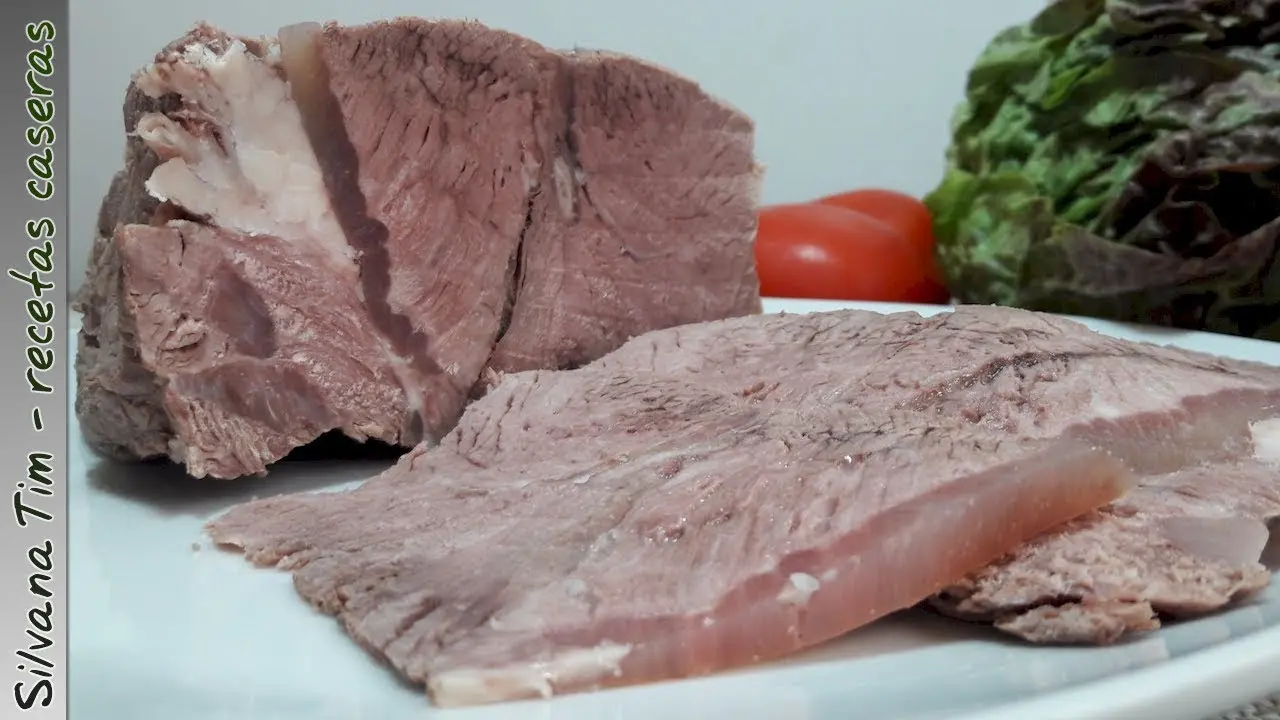 carne cocida en agua - Cómo saber si la carne está cocida en agua