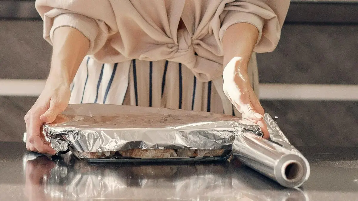 carne mechada al horno con papel aluminio - Cómo se cocina en el horno con papel de aluminio