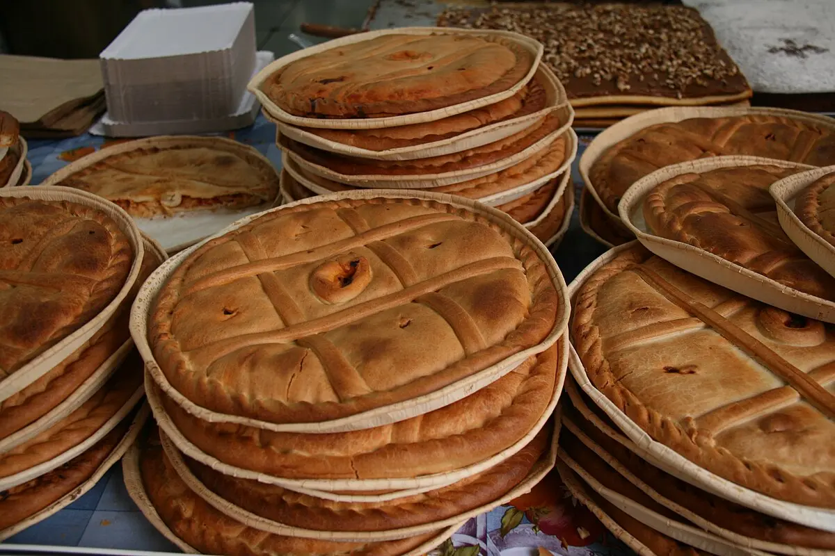 empanada de carne de cerdo - Cómo se come empanada gallega