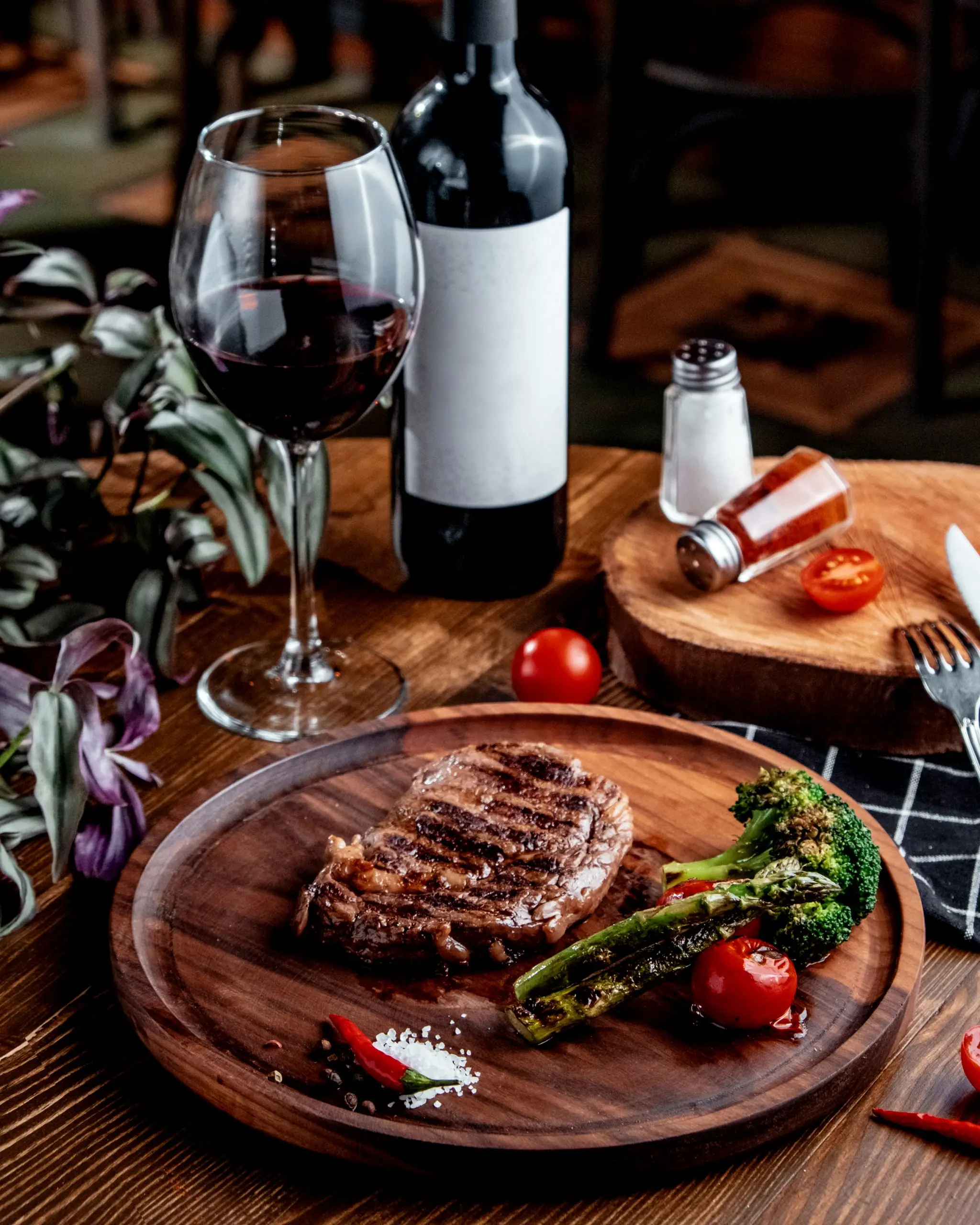 carne al vino tinto - Cuál es el vino ideal para carnes rojas