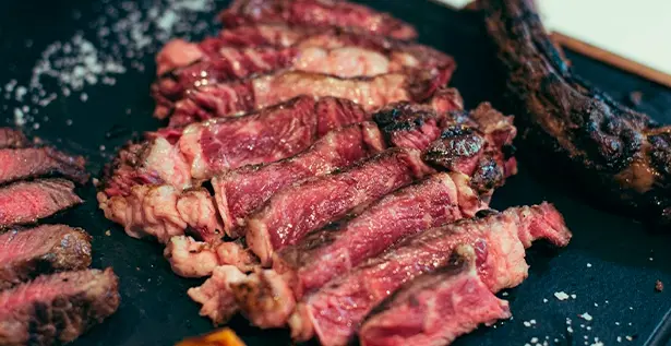 carne a la piedra - Cuál es la mejor carne para hacer a la plancha