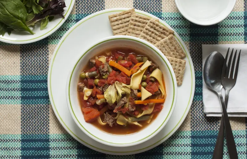 sopa de carne - Cuántas calorías tiene una sopa con carne