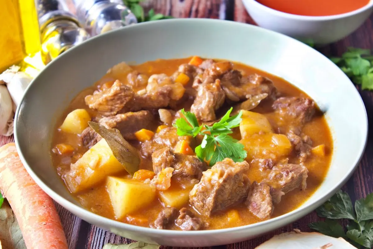 cómo hacer unas patatas con carne - Cuánto tiempo hay que dejar las patatas en agua para freír