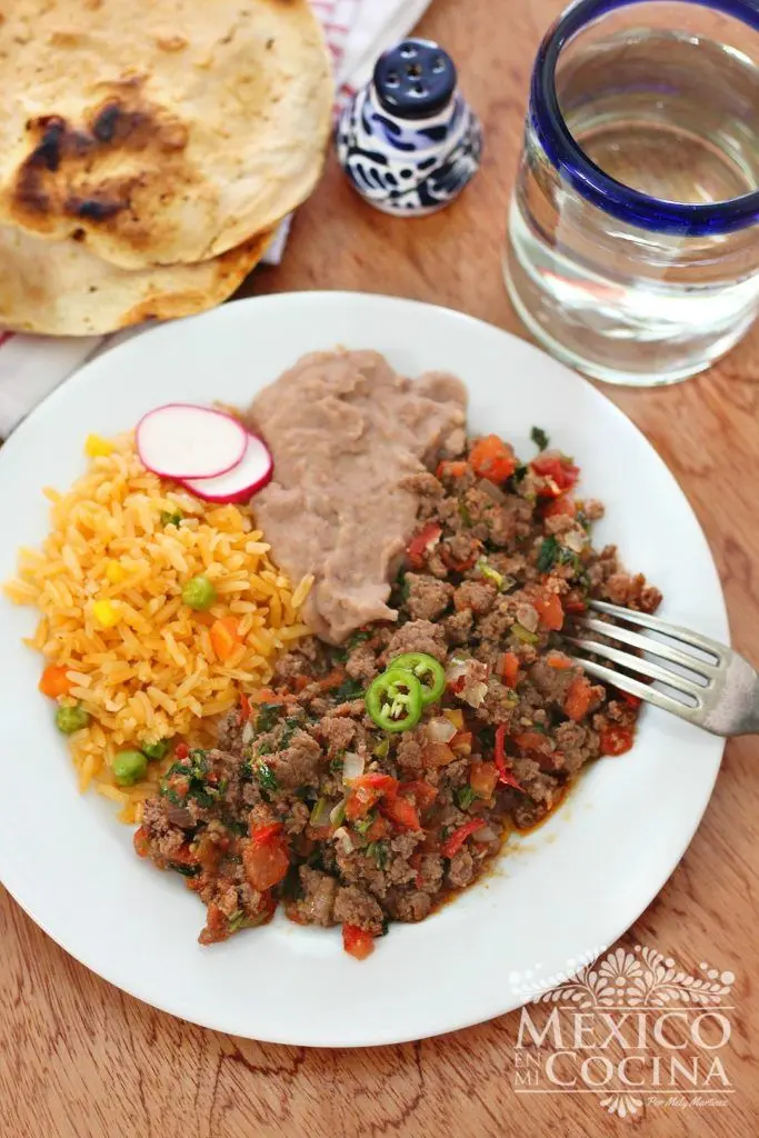cenas saludables con carne molida - Cuántos gramos de proteína tiene la carne molida de res