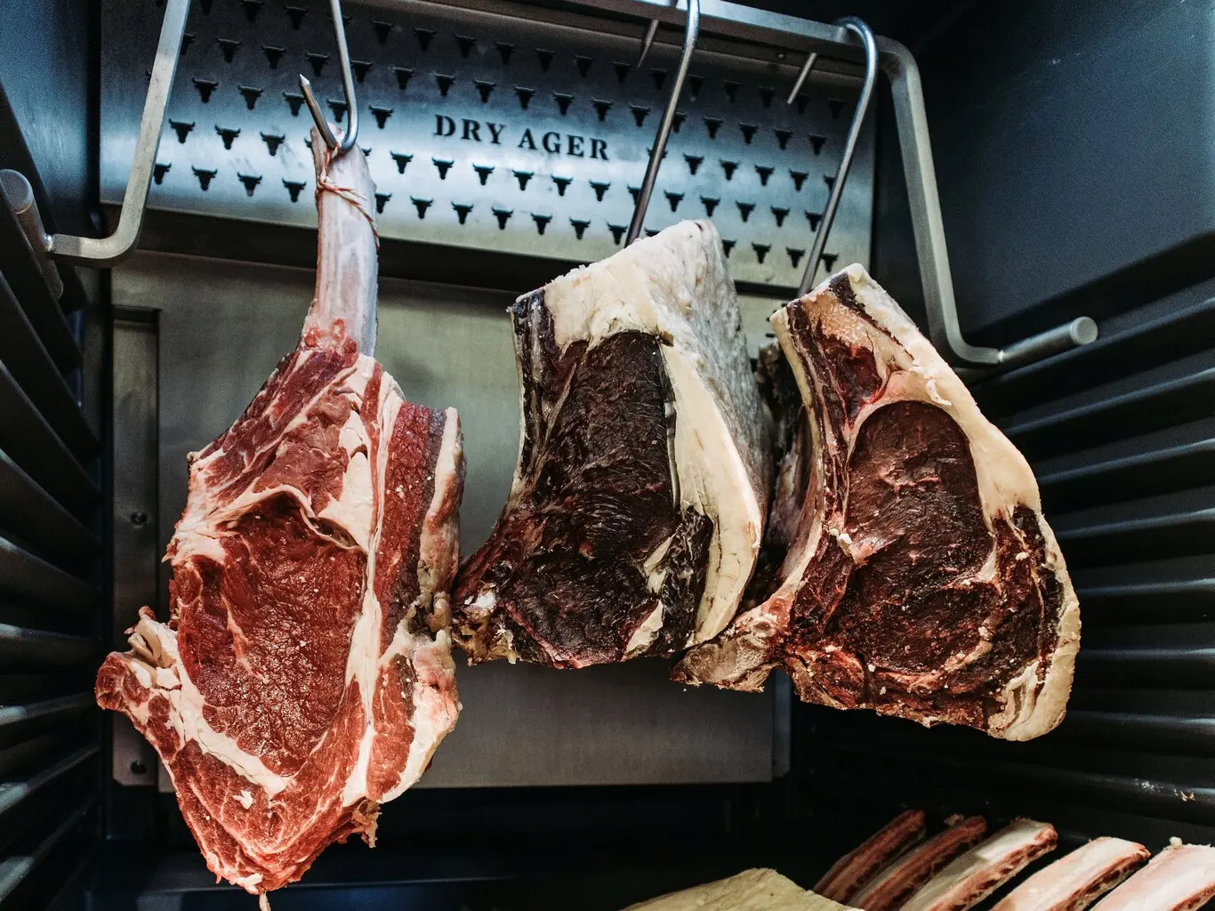 Maduración de carnes: ¿Qué es y por qué es importante? - Qué es maduración en seco madurar carnes - Qué es maduración en seco