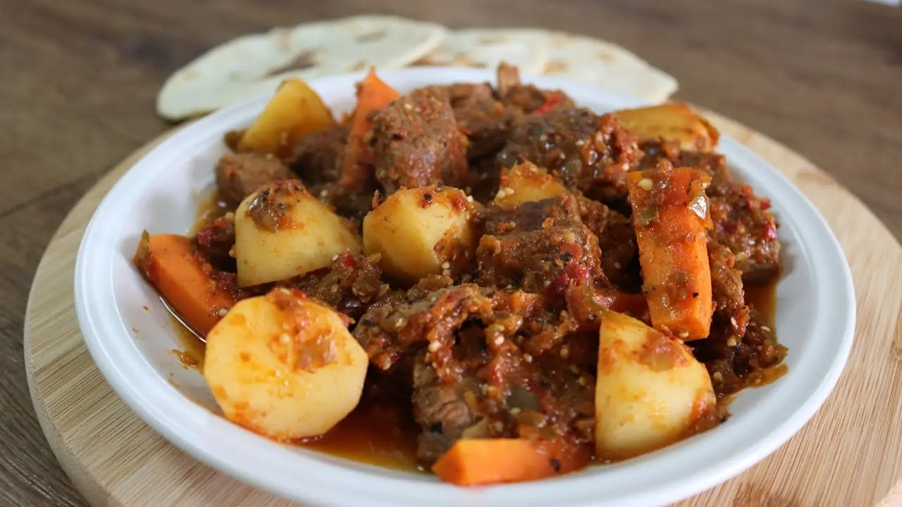 carne con papas y zanahorias - Qué es más duro para cocer la zanahoria o la papa