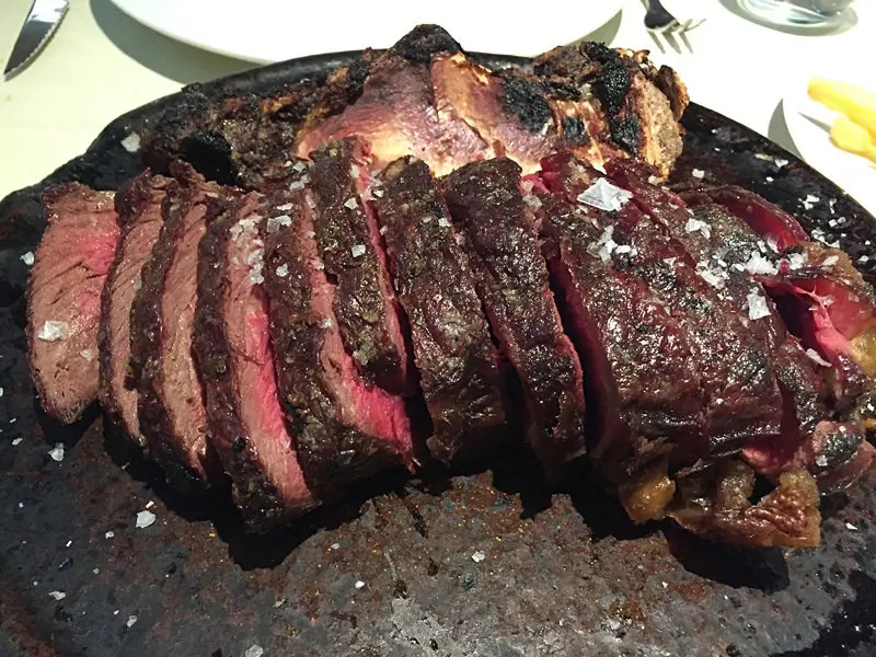 Carne a la brasa en Barcelona: una experiencia deliciosa - Qué es un restaurante de carnes rojas carne a la brasa barcelona - Qué es un restaurante de carnes rojas