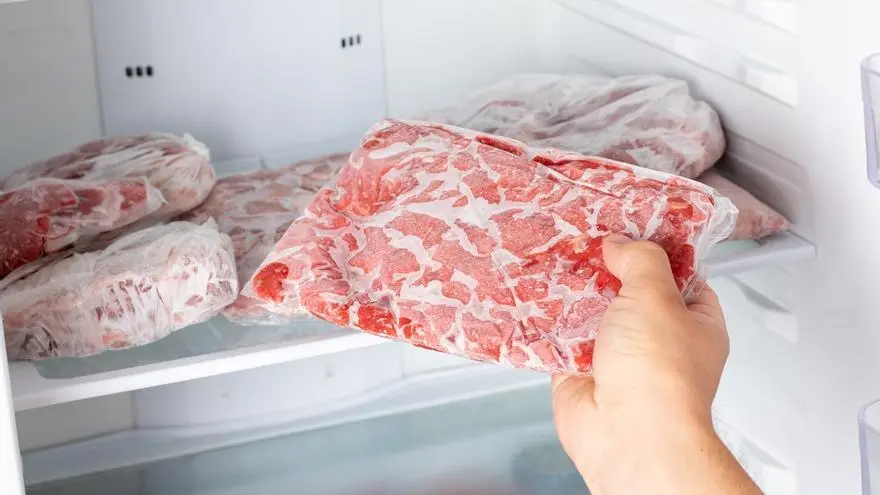 es malo cocinar carne congelada - Qué pasa si pongo carne congelada en la olla de presión