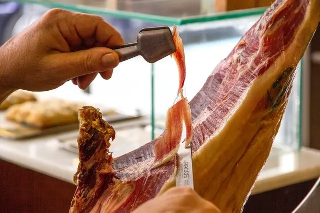 curar la carne - Qué productos se pueden trabajar con el método de curado
