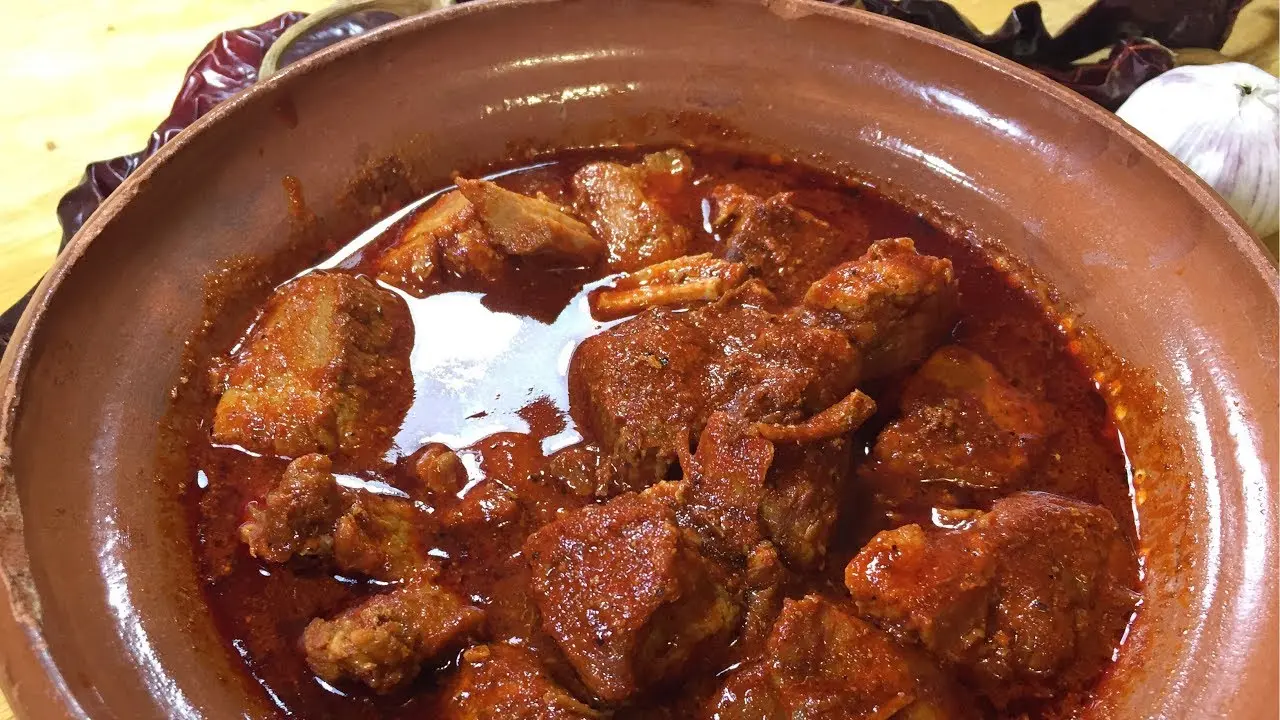 carne de puerco en adobo - Qué significa adobo en Colombia