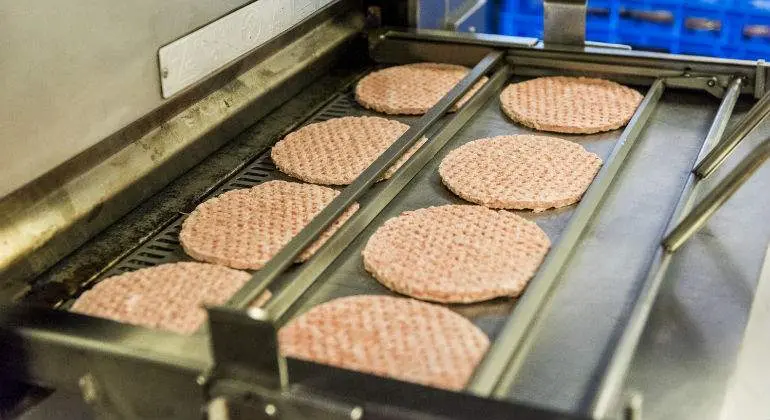 de dónde viene la carne del burger king - Qué tipo de carne usan en Burger King